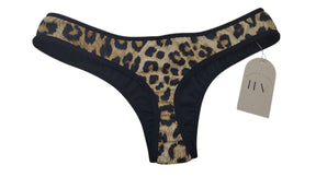 Calcinha Cris Onça com Preto